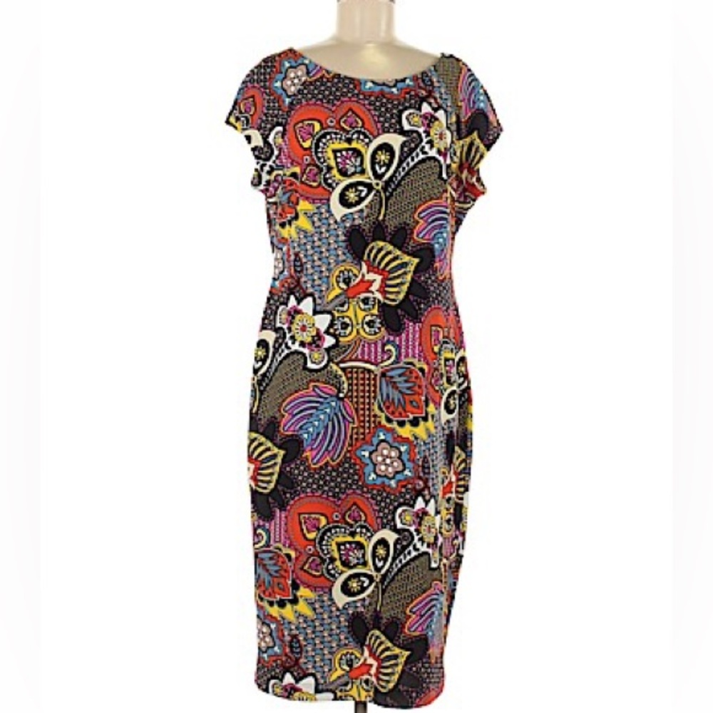Beige by ECI
Size 14 Casual Dress